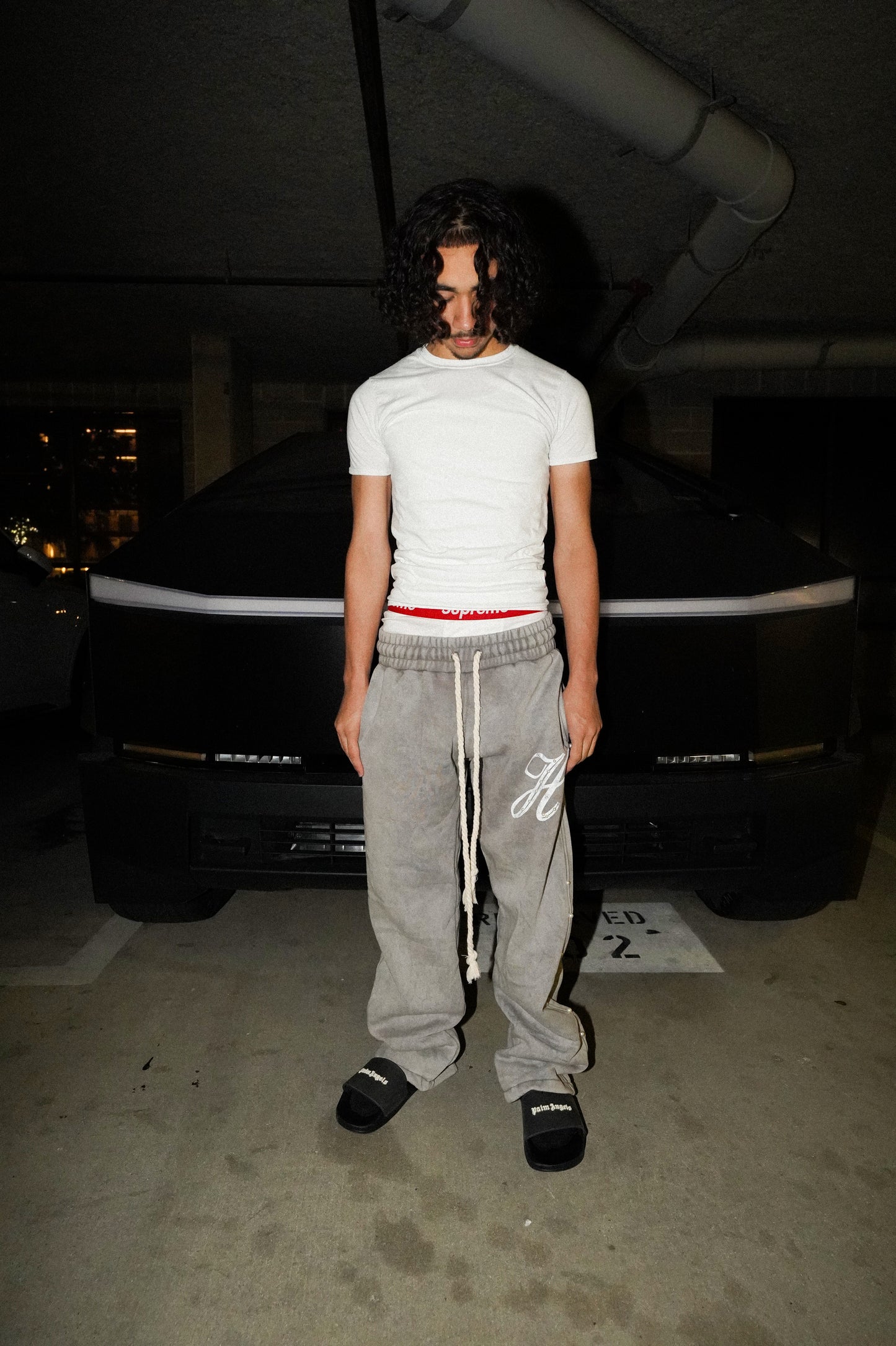 GRAY HALO ROPE RUNNR SWEATS